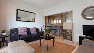 Rhodora 31 | Cape Town Specials