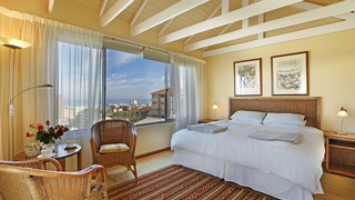 Armia - No 1 | Accommodation Sea Point