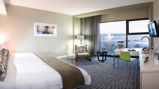 Radisson Blu Port Elizabeth | Accommodation Summerstrand