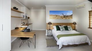 Avocet Guest House | Summerstrand Self-catering
