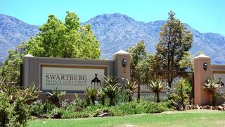 Swartberg Private Game Lodge | Matjesrivier Accommodation