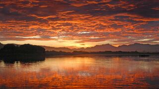Waters Edge Holiday House | Accommodation Sedgefield