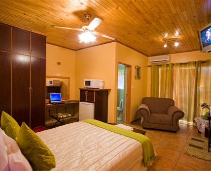 Rheotessa Guest House