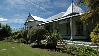 Annie's Guest House | Cradock Accommodation