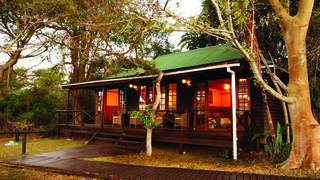 Gooderson Bushlands Game Lodge | Hluhluwe Self-catering