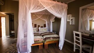 Kalahari Anib Lodge | Mariental Accommodation