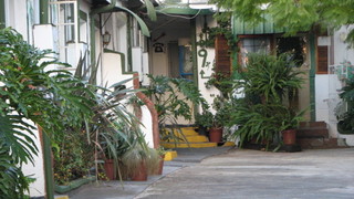 O'Hanna's Guest House | Accommodation Florida (Gauteng)