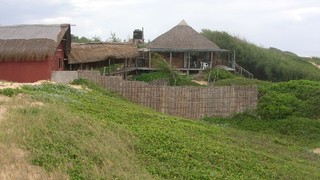Beach House | Praia do Tofo Accommodation