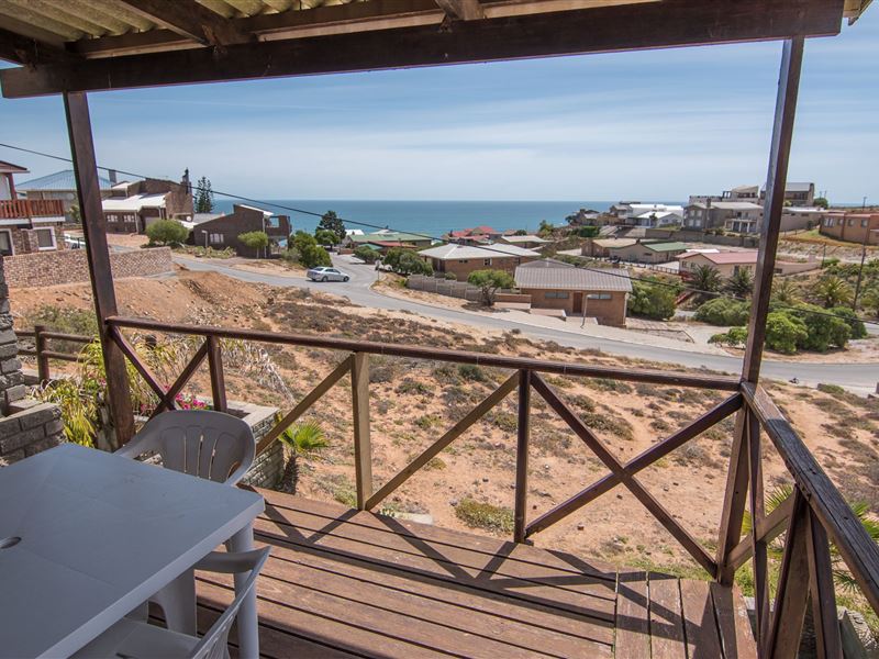 Strandfontein Accommodation