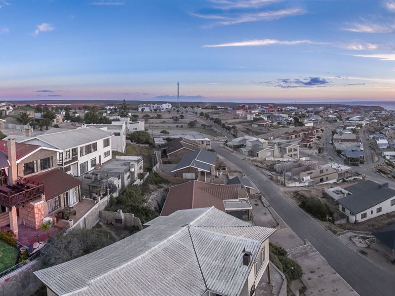 Strandfontein Accommodation