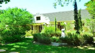 Cape Dutch Country Home | Self-catering Natures Valley (CT)