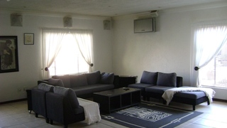 Flame Lily Inn | Fairland Accommodation