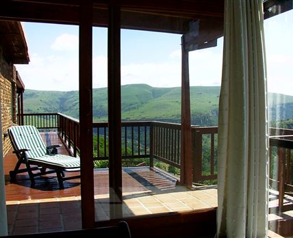 Acra Retreat Mountain View Lodge