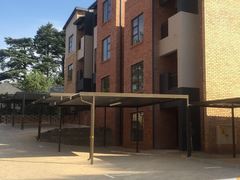 Leafy Apartments Cresta | Accommodation Blackheath