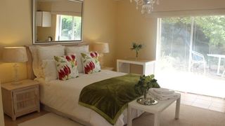 Tallara Suites | Constantia Accommodation