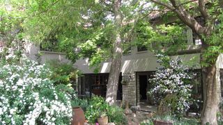 Amanzi Guesthouse | Accommodation Craighall Park