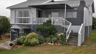Grondjie-Gaatjie De Kelders Self-catering | Accommodation De Kelders