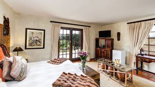 4 Wild Rose Country Lodge | Noordhoek Accommodation