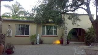 Comfy Corner t/a Snug as a Bug | Germiston Self-catering