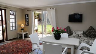Steppingstones Garden Cottage | Eversdal Accommodation