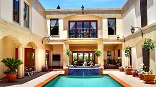 Casa Mia Guest House | Cape Peninsula Specials