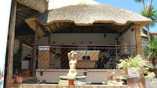Siyabonga Guest House | Accommodation Kensington
