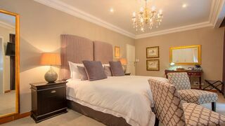 Hudsons on Twelfth | Accommodation Rivonia