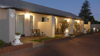 Lapariza Guesthouse | Koster Accommodation