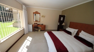 The Munday | Accommodation Bedfordview
