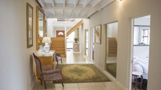 15 On Penguin Guesthouse | Simons Town Accommodation