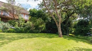 Clivia Hill Guest Cottage | Central Drakensberg Accommodation