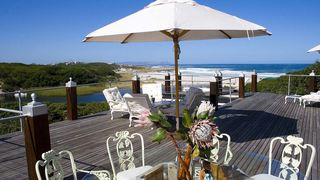 Kennedy's Beach Villa | Onrus Accommodation