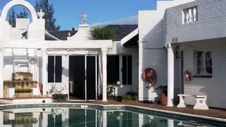 Claus-Inn | Accommodation Alberton