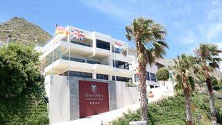 Oceana Palms Luxury Guest House | Gordons Bay Accommodation