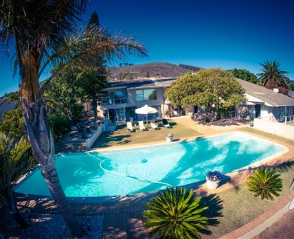 Capo Cabana Guest House