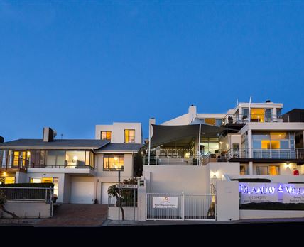 Blaauw Village Luxury Boutique Guest House