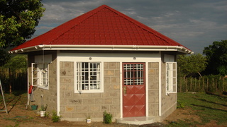 Hexagon Mbili Farm Lodge | Kisian Self-catering
