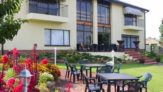 The Vaal Lookout | Deneysville Accommodation