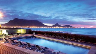 Lagoon Beach Hotel | Lagoon Beach Accommodation