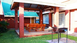 Ons Dorpshuis 1, 3 and 4 | Accommodation Cashan