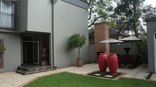 314 on Clark Guest House | Brooklyn Accommodation
