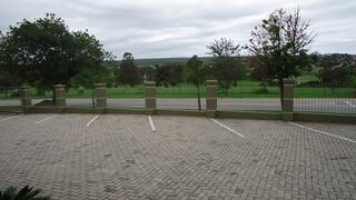 Fairways B&B | Accommodation Uitenhage