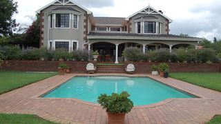 Maple Manor | Accommodation Kyalami