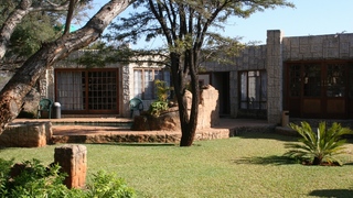Lindleyspoort Guest House | Swartruggens Accommodation