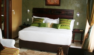 Nomndeni View Lodge | Accommodation The Rest 454-Jt