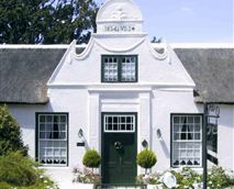 Rothman Manor De Luxe Guest Retreat