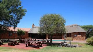 Kalahari Lodge | Accommodation Kimberley