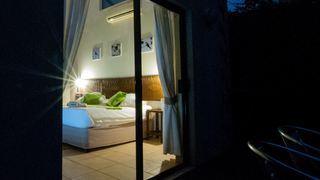 Umkhumbi Lodge | Hluhluwe Accommodation