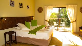 Umkhumbi Lodge | Hluhluwe Accommodation