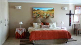 12 Elegance House | Self-catering Myburgh Park